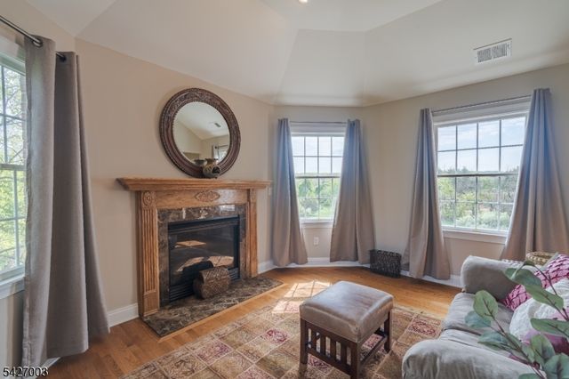 22 Spruce Ln, Montgomery Twp., NJ 08502