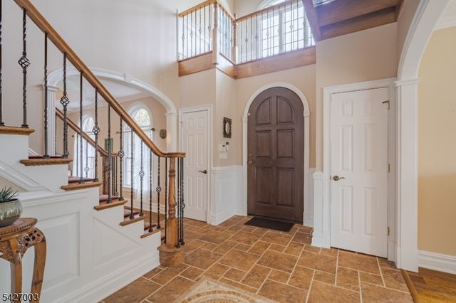 22 Spruce Ln, Montgomery Twp., NJ 08502