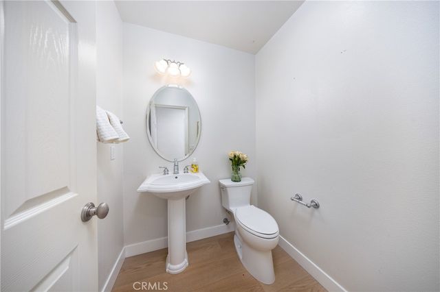 2225 Saratoga Lane, Glendora, CA 91741