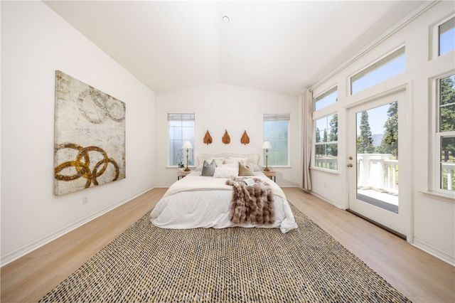 2225 Saratoga Lane, Glendora, CA 91741
