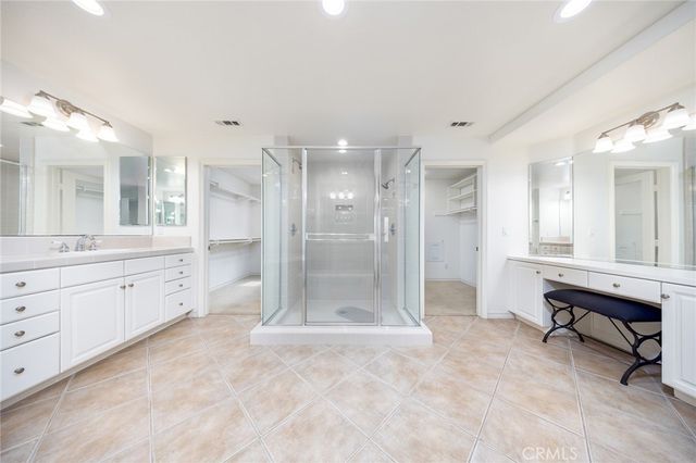 2225 Saratoga Lane, Glendora, CA 91741