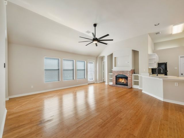 3722 Prague Mews, Dallas, TX 75236