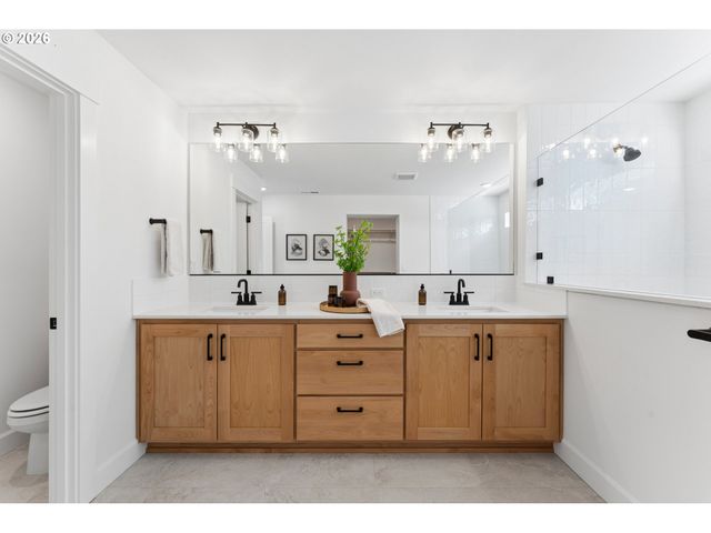 15566 Sw Everglade Ave, Tigard, OR 97224