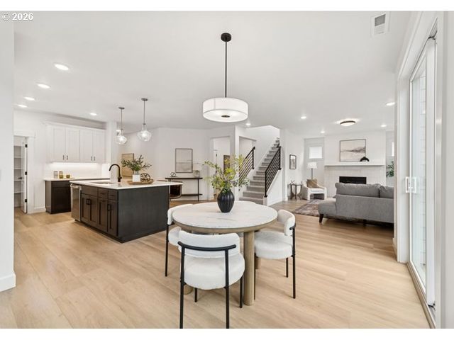 15566 Sw Everglade Ave, Tigard, OR 97224