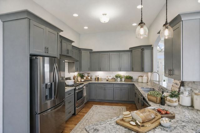 1027 Founders Ln, Portland, TN 37148