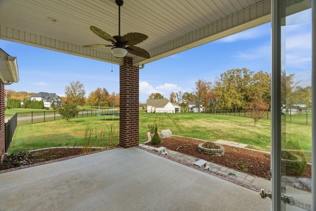 1027 Founders Ln, Portland, TN 37148