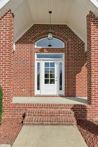 1027 Founders Ln, Portland, TN 37148