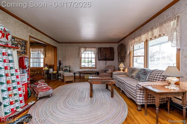 11030 Marshall Road, South Lyon, MI 48178