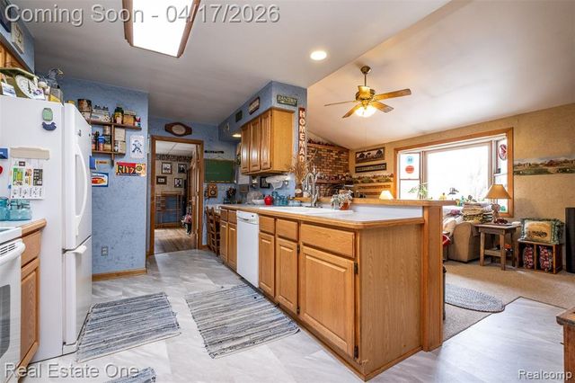 11030 Marshall Road, South Lyon, MI 48178