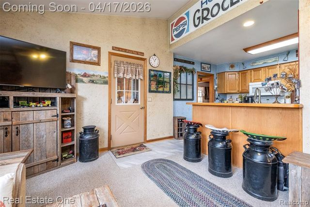 11030 Marshall Road, South Lyon, MI 48178