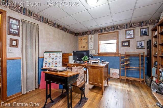 11030 Marshall Road, South Lyon, MI 48178