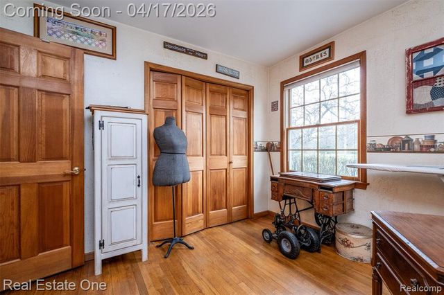 11030 Marshall Road, South Lyon, MI 48178