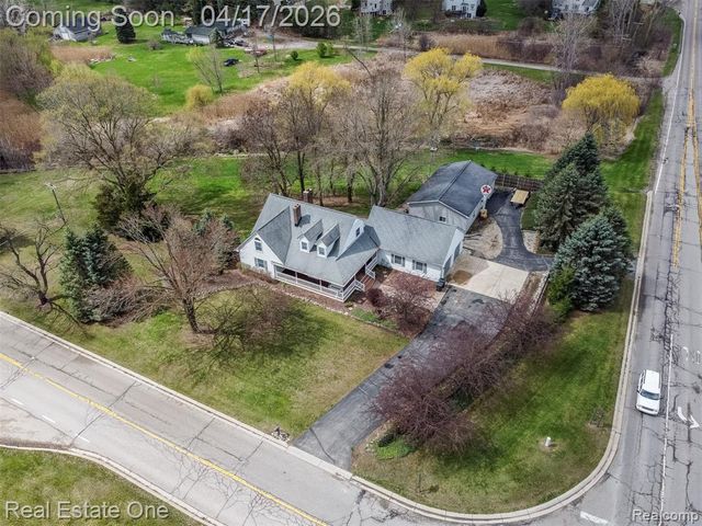 11030 Marshall Road, South Lyon, MI 48178