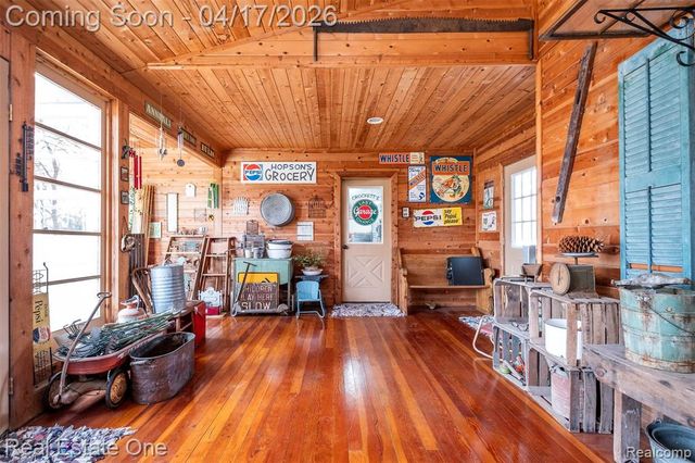 11030 Marshall Road, South Lyon, MI 48178