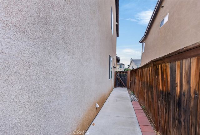 3908 Bluff, Perris, CA 92571