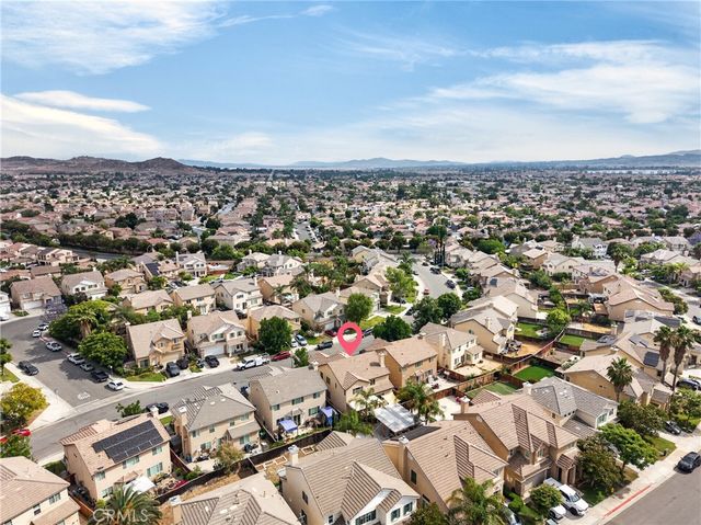 3908 Bluff, Perris, CA 92571