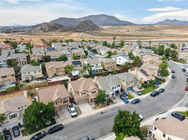 3908 Bluff, Perris, CA 92571