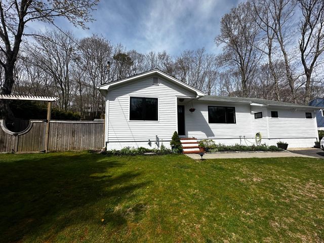51 Stoney Hill Road, Sag Harbor, NY 11963