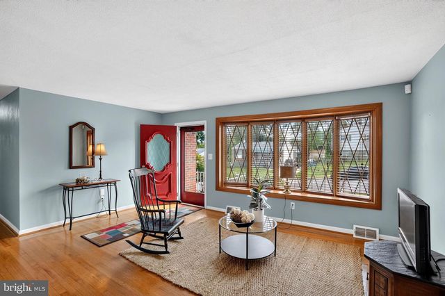 5126 MCFAUL RD, Baltimore, MD 21206