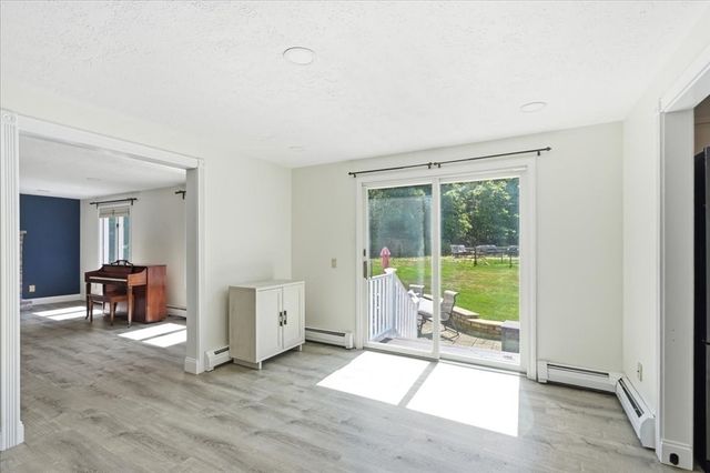 60 Ellisville Green, Plymouth, MA 02360