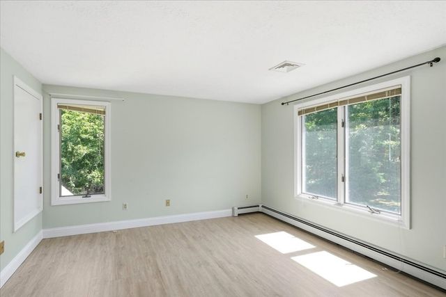 60 Ellisville Green, Plymouth, MA 02360