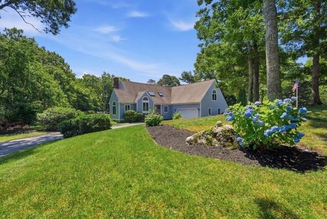 60 Ellisville Green, Plymouth, MA 02360