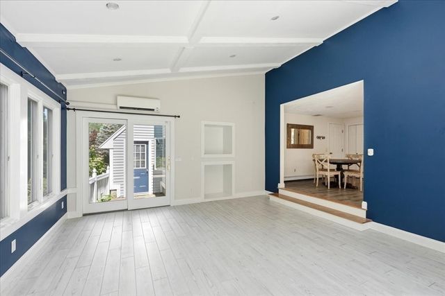 60 Ellisville Green, Plymouth, MA 02360