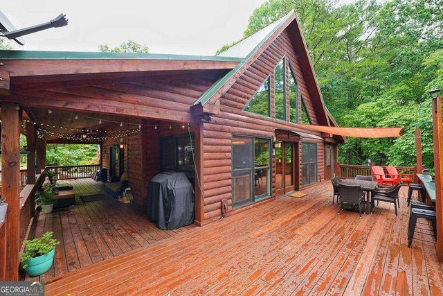 85 Hunter Drive, Talking Rock, GA 30175