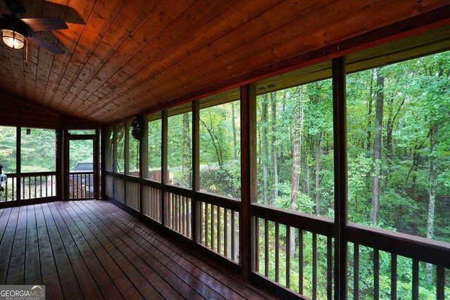85 Hunter Drive, Talking Rock, GA 30175