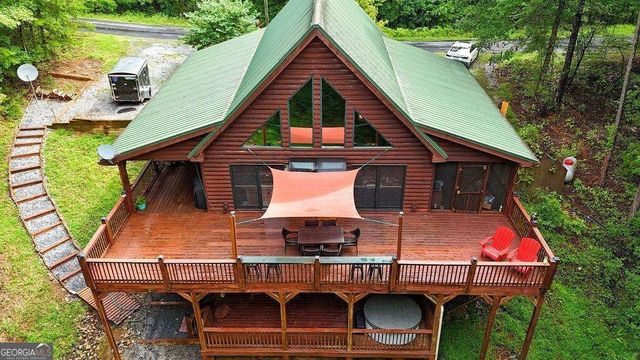 85 Hunter Drive, Talking Rock, GA 30175