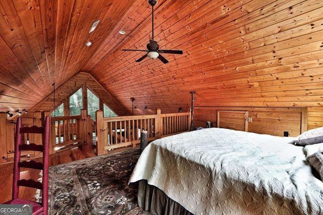 85 Hunter Drive, Talking Rock, GA 30175