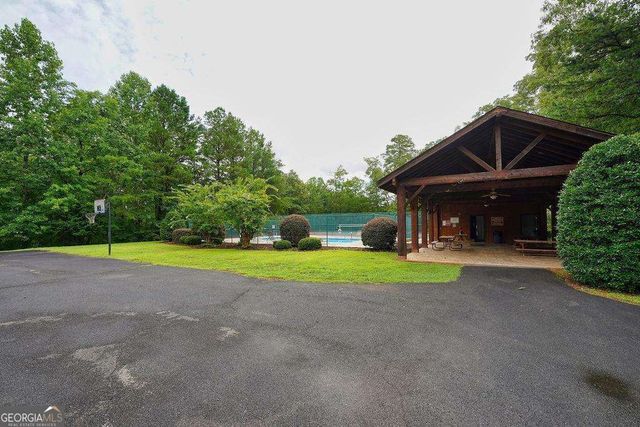 85 Hunter Drive, Talking Rock, GA 30175