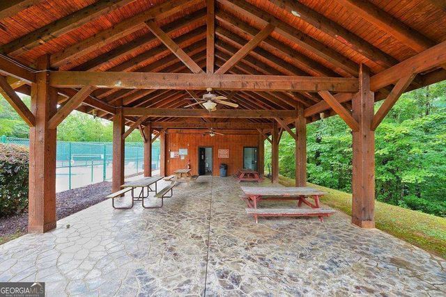 85 Hunter Drive, Talking Rock, GA 30175