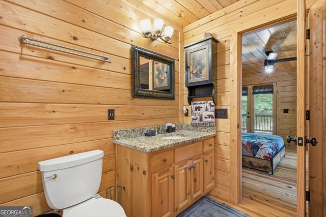85 Hunter Drive, Talking Rock, GA 30175