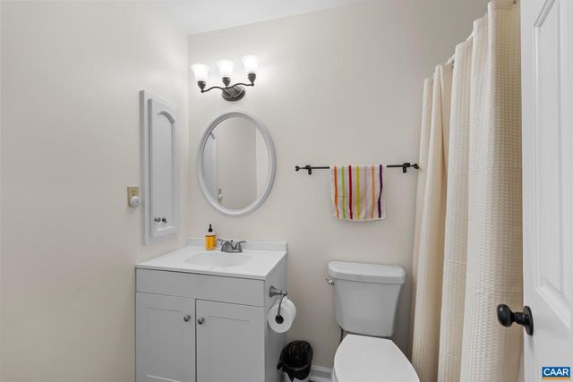 2071 WINTERFIELD CIR, Charlottesville, VA 22911