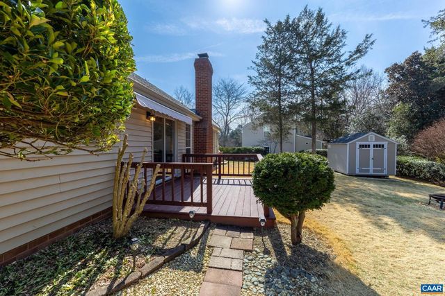 2071 WINTERFIELD CIR, Charlottesville, VA 22911