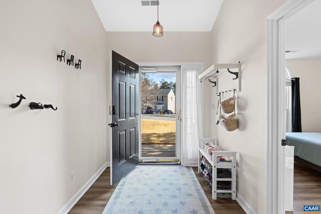 2071 WINTERFIELD CIR, Charlottesville, VA 22911