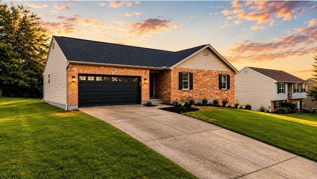 1135 Troopers Crossing, Independence, KY 41051