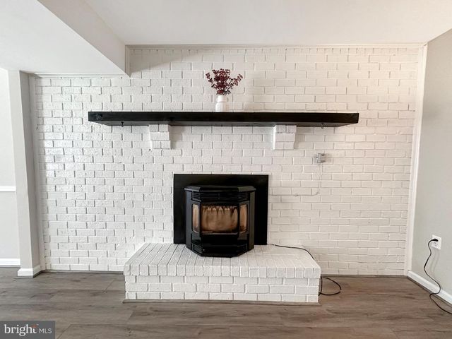 306 N LAKE RD, Stevensville, MD 21666