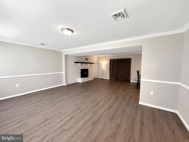 306 N LAKE RD, Stevensville, MD 21666