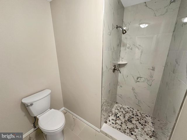 306 N LAKE RD, Stevensville, MD 21666