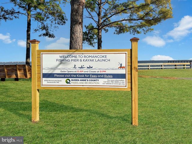 306 N LAKE RD, Stevensville, MD 21666