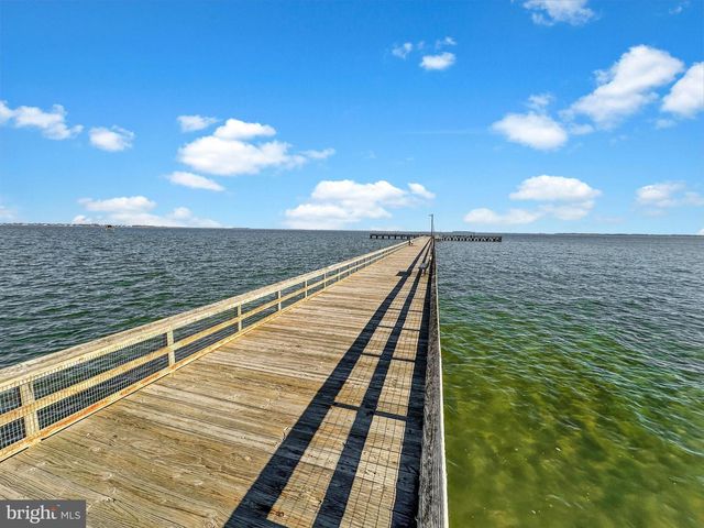 306 N LAKE RD, Stevensville, MD 21666