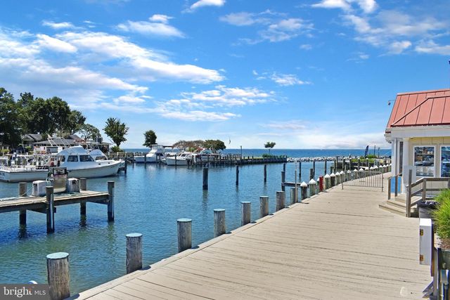 306 N LAKE RD, Stevensville, MD 21666