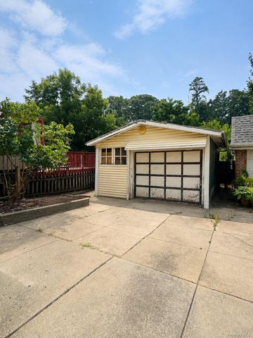 87-09 69th Avenue, Forest Hills, NY 11375