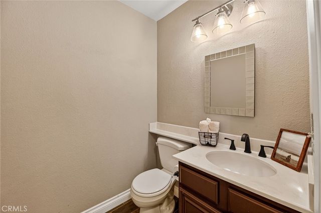 27536 Swallow Court, Temecula, CA 92591