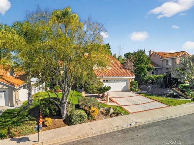 27536 Swallow Court, Temecula, CA 92591