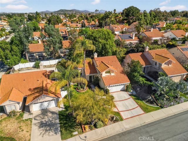 27536 Swallow Court, Temecula, CA 92591