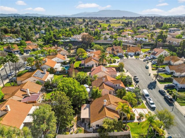 27536 Swallow Court, Temecula, CA 92591