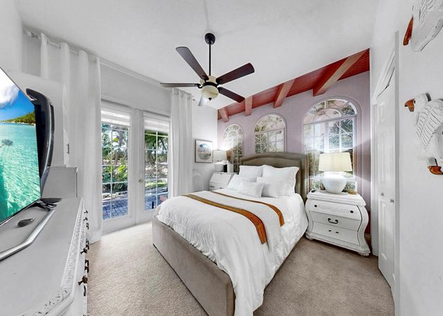 420 MANNS HARBOR DRIVE, Apollo Beach, FL 33572